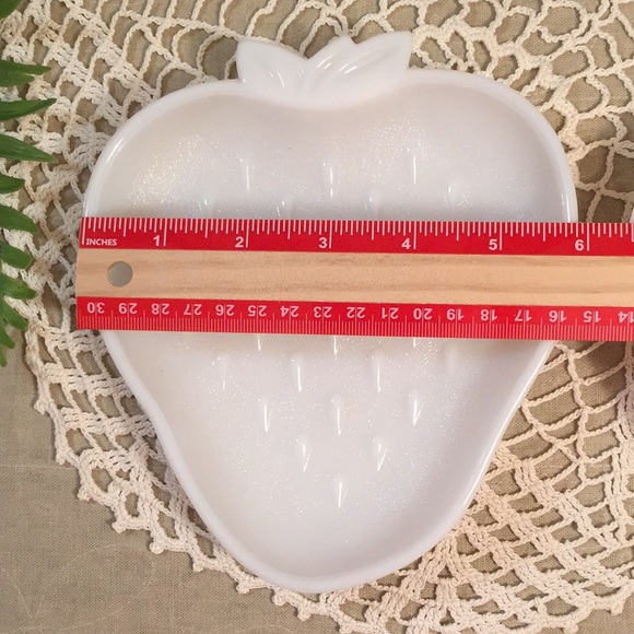Strawberry Shaped Milk Glass Dishes Set Of 2 - Picture 5 of 9